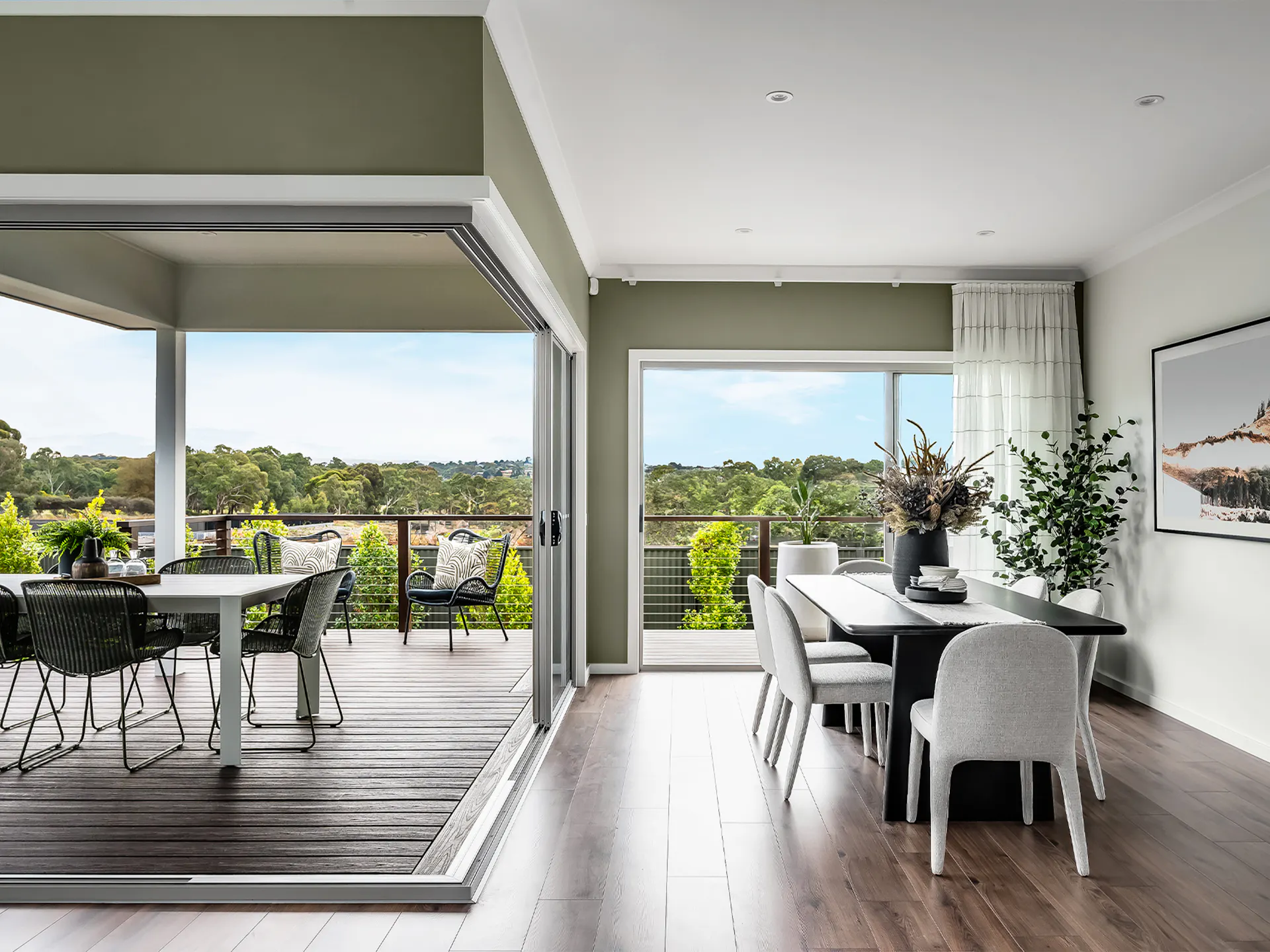3840x2880 Jarrah Dining Outdoor