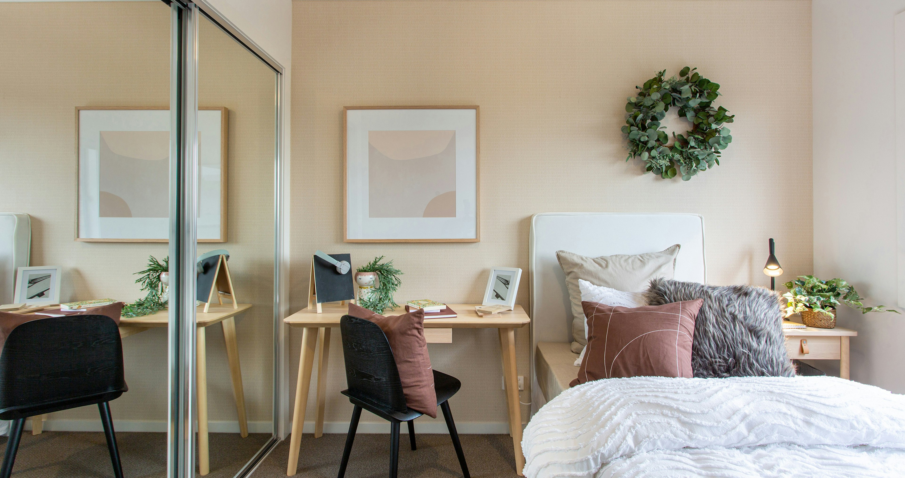 Display Homes at Drouin Ferntree Ridge… Australian Building Co.